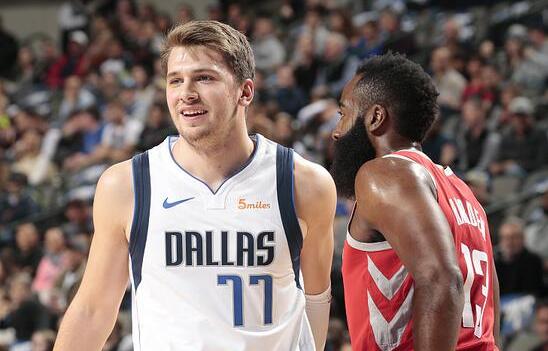 另一方面 另一方面