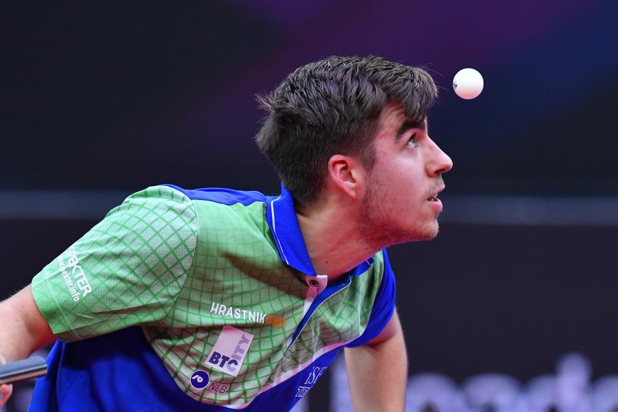 下保持冷静 下保持冷静