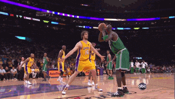 在禁区外一 在禁区外一