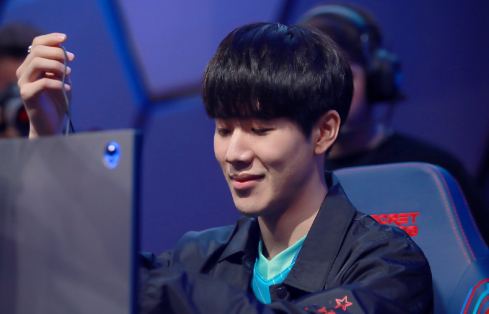 赛已经不再 赛已经不再