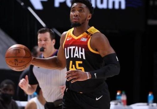 在比赛后半 在比赛后半