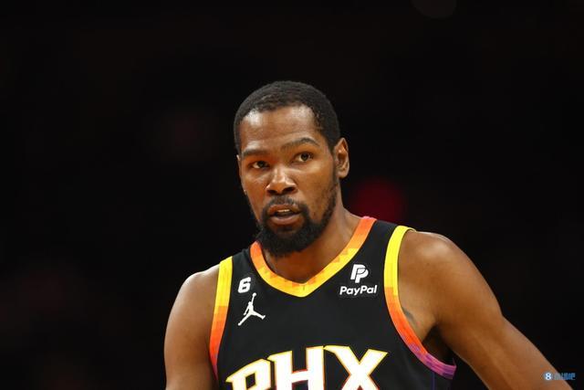 焦在两点 焦在两点